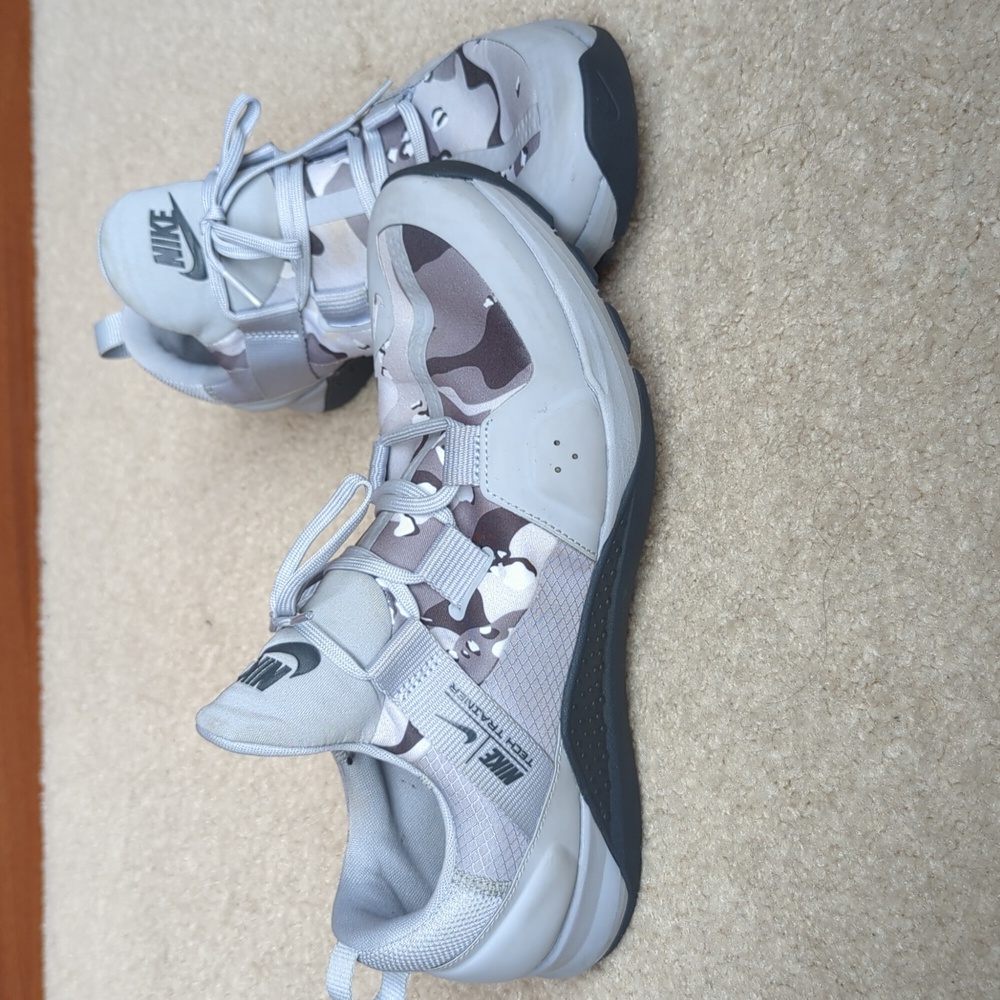 Nike Metcon trainers, Men sz 10.5 US graphite/gray